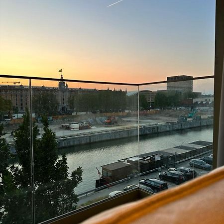 Canal View One Bedroom Flat 布鲁塞尔 外观 照片